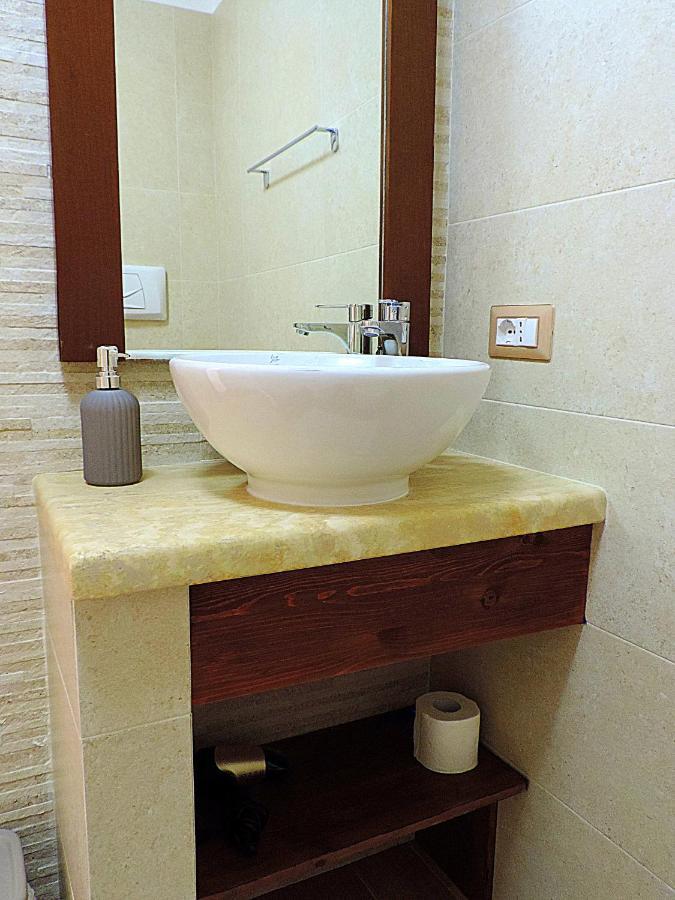 Sa Fabbrica De Sant'Anna Bed & Breakfast Cagliari Luaran gambar